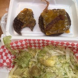 That Burger spot!!! I'm utterly disappointed!! First of all yall using beef patties, lettuce brown and cheese not melting!!! That Burger spot!!! I'm utterly disappointed!! First of all yall using beef patties, lettuce brown and cheese not melting!!!