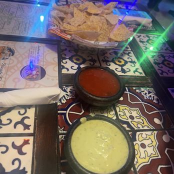 El Toro Mexican Restaurant - Chips and Salsa - Mexican Near Me - Baytown, Texas