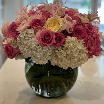 Blomma Flower Shop - Florists Near Me - Houston, Texas Blomma Flower Shop - Florists Near Me - Houston, Texas