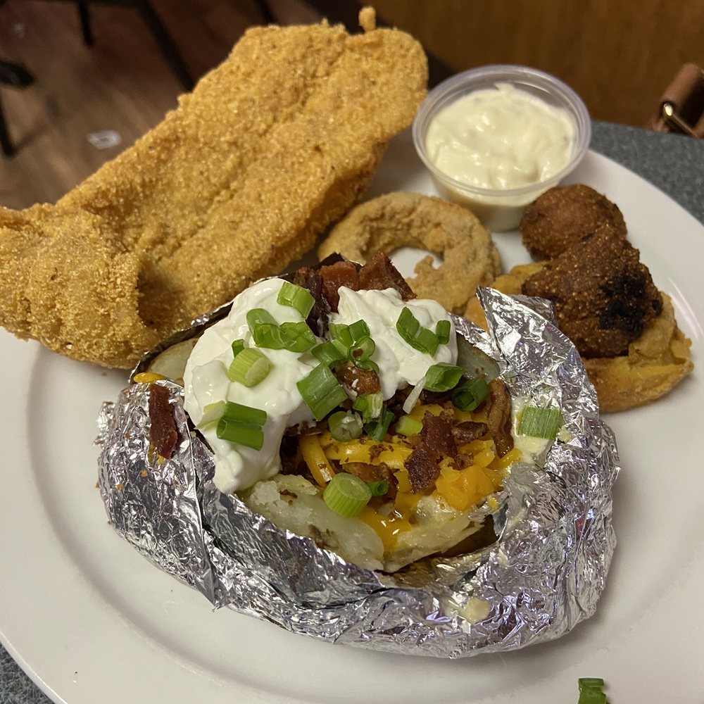 Ramsey's Restaurant - Fried Catfish and loaded baked potato - New American Near Me - Victoria, Texas