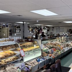 Carmine Lonardo's Specialty Meats & Deli