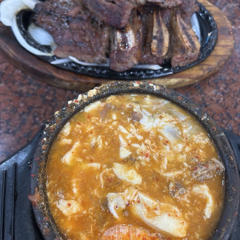 Tofu soup & galbi