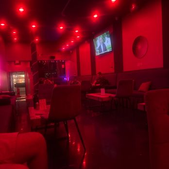 Moonlite Hookah Lounge - Excellent ambience - Hookah Bars Near Me - Los Angeles, California Moonlite Hookah Lounge - Excellent ambience - Hookah Bars Near Me - Los Angeles, California