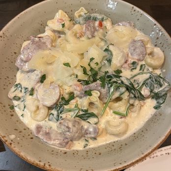 Tutto Fresco - Sausage and spinach tortellini - Pizza Near Me - Forest Hill, Maryland Tutto Fresco - Sausage and spinach tortellini - Pizza Near Me - Forest Hill, Maryland
