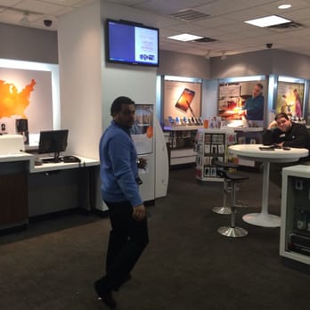 AT&T Store - Mobile Phones Near Me - New York, New York AT&T Store - Mobile Phones Near Me - New York, New York