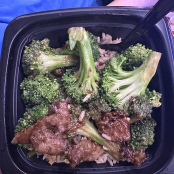 Panda Express + Tea Bar - Chinese Near Me - Pasadena, California