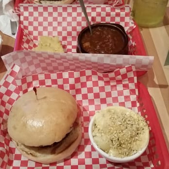 Woodchips BBQ - The Rise N Shine Burger with a side of mac n cheese. - Barbeque Near Me - Lapeer, Michigan