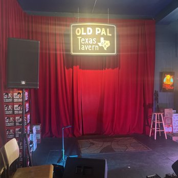 Old Pal Bar Texas Tavern - The stage - American Near Me - Lockhart, Texas Old Pal Bar Texas Tavern - The stage - American Near Me - Lockhart, Texas