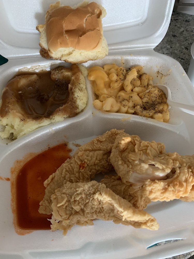 LISA’S FRIED CHICKEN 23 Reviews Chicken Wings 2501 Hemphill St