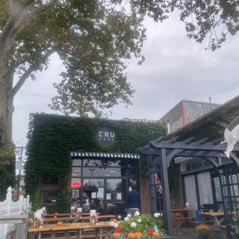 Cru Cafe - Outside - Breakfast & Brunch Near Me - Newport, Rhode Island Cru Cafe - Outside - Breakfast & Brunch Near Me - Newport, Rhode Island