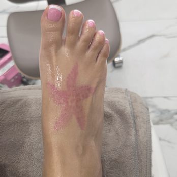 Luxury Nail Spa - French tip - Nail Salons Near Me - Elk Grove, California