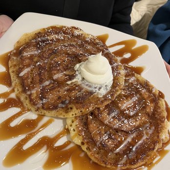 Pur & Simple - Cinna-Cakes - Breakfast & Brunch Near Me - Oakville, Ontario Pur & Simple - Cinna-Cakes - Breakfast & Brunch Near Me - Oakville, Ontario