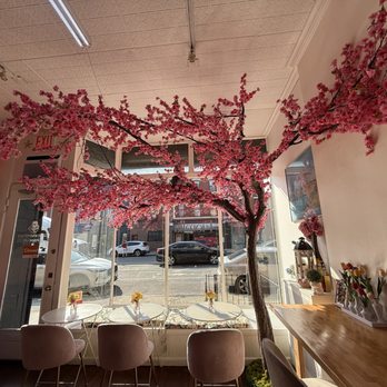 Fiorella - Coffee & Tea Near Me - Brooklyn, New York