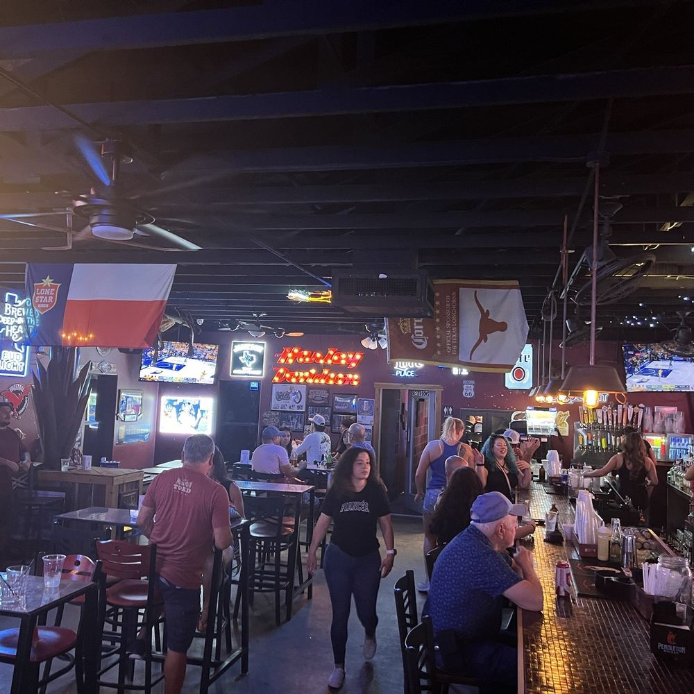 Pete's Place Spirits and More - Pubs Near Me - Helotes, Texas Pete's Place Spirits and More - Pubs Near Me - Helotes, Texas