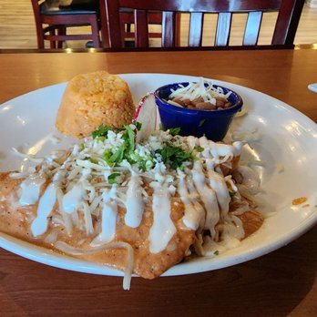 Canasta Kitchen - Chicken enchiladas - Mexican Near Me - Alameda, California
