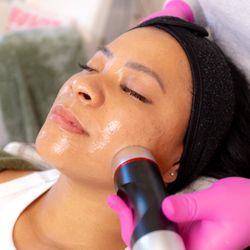 Oasis Face Bar- Lincoln Park