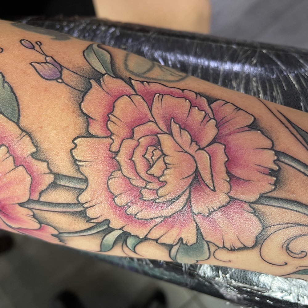 Black Rose - Tattoo - Piercing Near Me - Deerfield Beach, Florida