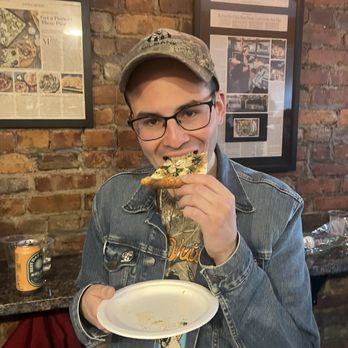 Traze - Pizza Near Me - Queens, New York