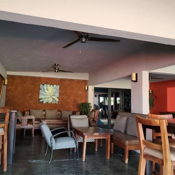 Bajo La Luna - Inside the restaurant. - Seafood Near Me - Cabo San Lucas, BCS