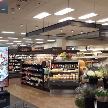 Lunds & Byerlys - Grocery Near Me - Roseville, Minnesota Lunds & Byerlys - Grocery Near Me - Roseville, Minnesota