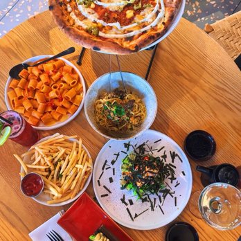 PLANTA Bethesda - HAWAIIAN pizza SPICY RIGATONI SPAGHETTINI CARBONARA VOLCANO ROLL - Vegetarian Near Me - Bethesda, Maryland PLANTA Bethesda - HAWAIIAN pizza SPICY RIGATONI SPAGHETTINI CARBONARA VOLCANO ROLL - Vegetarian Near Me - Bethesda, Maryland