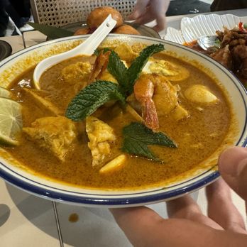 Southeast Impression - Curry Laksa - Thai Near Me - Fairfax, Virginia Southeast Impression - Curry Laksa - Thai Near Me - Fairfax, Virginia