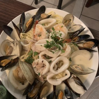Trattoria Napoli - Linguini alla Mare - Pizza Near Me - Union City, New Jersey Trattoria Napoli - Linguini alla Mare - Pizza Near Me - Union City, New Jersey