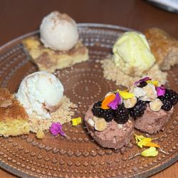 Bar Vlaha - Dessert sampler