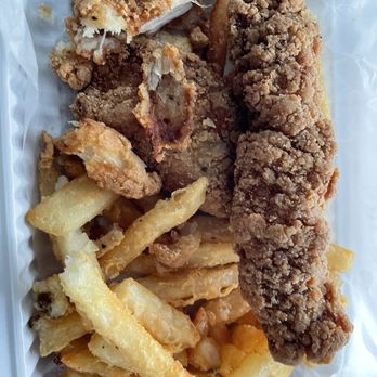 Mama's Corner Cafe - Chicken tenders (already ate 2!) and fries - Breakfast & Brunch Near Me - Lake George, New York