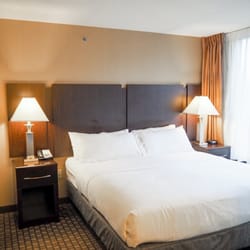 Holiday Inn Express & Suites Blacksburg - University Area - Sleep Well Tonight in Blacksburg