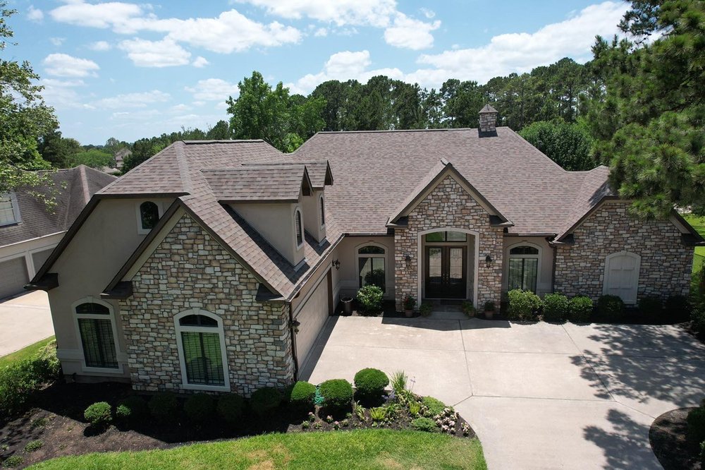 Slide of Vista Roofing and Restoration