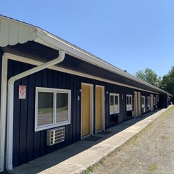 Canaan Motel - Back of motel.