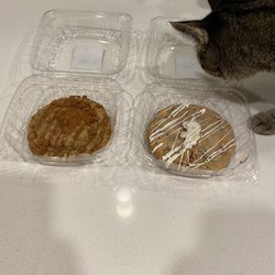 Biscoff Cookie and Circus Cracker Cookie