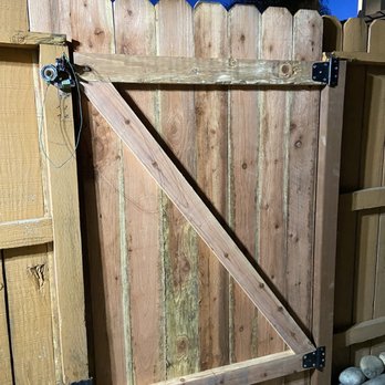 Leland R Anthony Fence Contractor - This is Leland's excellent work. - Fences & Gates Near Me Leland R Anthony Fence Contractor - This is Leland's excellent work. - Fences & Gates Near Me
