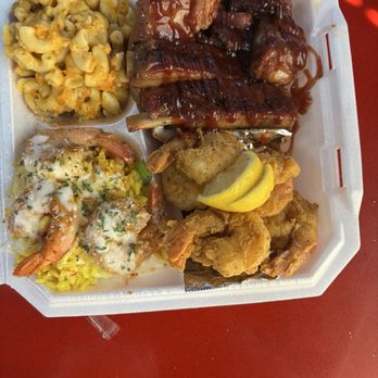 Family Ty's Good Eats - Ribs, fried chicken, seafood rice - Caterers Near Me - Pensacola, Florida