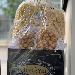 Poppin Top Hat - Gratuitous Basket