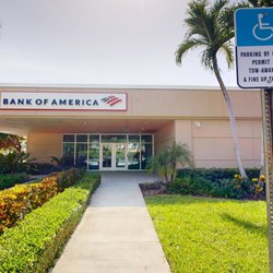 Bank of America Financial Center - Storefront