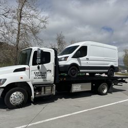 Castillo Towing