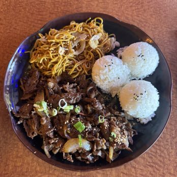 KOJA Ramen and Bulgogi - Beef bulgogi plate with yakisoba - Asian Fusion Near Me - Newberg, Oregon KOJA Ramen and Bulgogi - Beef bulgogi plate with yakisoba - Asian Fusion Near Me - Newberg, Oregon