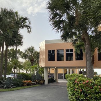 Lover's Key Beach Club - Hotels Near Me - Fort Myers Beach, Florida Lover's Key Beach Club - Hotels Near Me - Fort Myers Beach, Florida