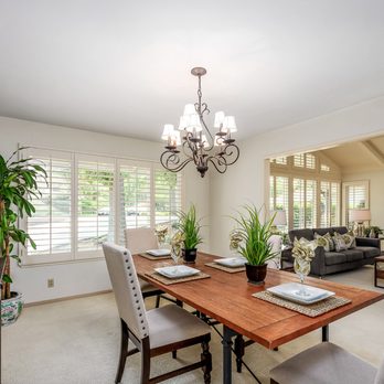 Elizabeth Hall - John Hart Real Estate - Real Estate Agents Near Me - Pasadena, California Elizabeth Hall - John Hart Real Estate - Real Estate Agents Near Me - Pasadena, California