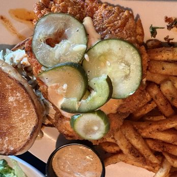 Mallards Southern Kitchen - Seafood Near Me - Bloomington, Minnesota