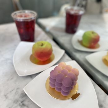 Jonquils Cafe & Bakery - Exotique Spheres, Apple Caramel, Hibiscus tea - Cafes Near Me - Boston, Massachusetts Jonquils Cafe & Bakery - Exotique Spheres, Apple Caramel, Hibiscus tea - Cafes Near Me - Boston, Massachusetts