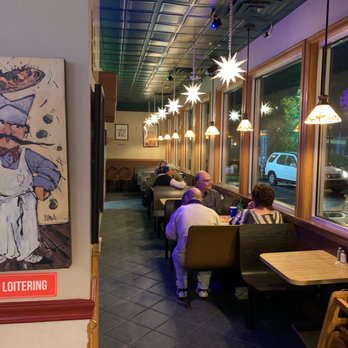 Lehigh Pizza - Dining Area - Pizza Near Me - Bethlehem, Pennsylvania Lehigh Pizza - Dining Area - Pizza Near Me - Bethlehem, Pennsylvania