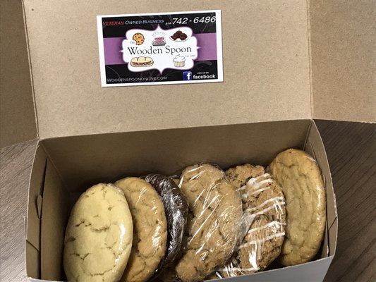 The Wooden Spoon by null