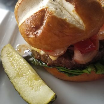 Topgolf - THE PIGGYBACK* 13.5
Crispy porchetta + cheddar cheese sauce
+ pickled peppers + lettuce + pretzel bun. - Golf Near Me - Roseville, California Topgolf - THE PIGGYBACK* 13.5
Crispy porchetta + cheddar cheese sauce
+ pickled peppers + lettuce + pretzel bun. - Golf Near Me - Roseville, California