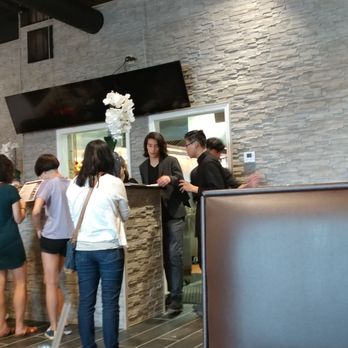 Pho 815 - Vietnamese Near Me - Rockford, Illinois