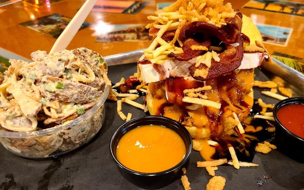 Yellow Dog Eats by null