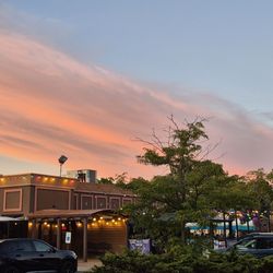 Captain Joe's Grill - View from outside