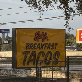 RUDY’S “COUNTRY STORE” AND BAR-B-Q - Updated March 2026 - 892 Photos ...